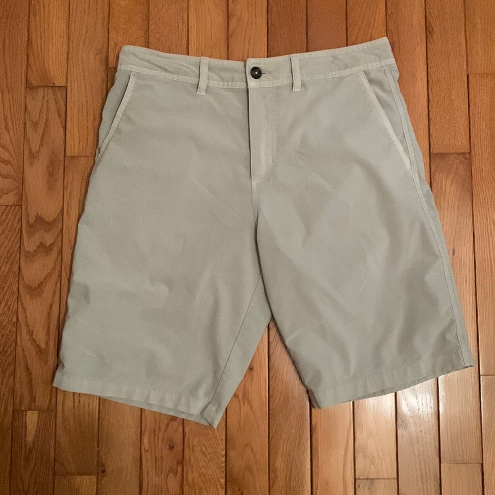 Valor Collection Shorts (Light Tan)